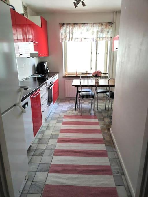 Kaksio Kotkan Keskustassa Appartement